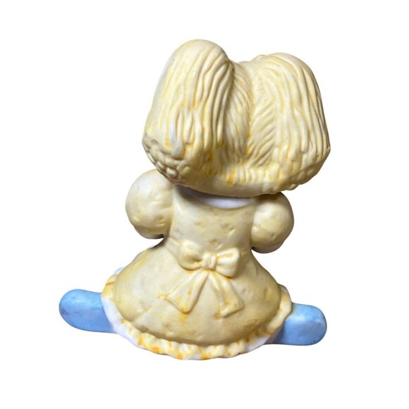 Ceramic Girl Figurine With Yellow Dress and Puppy - Picture 6 of 11